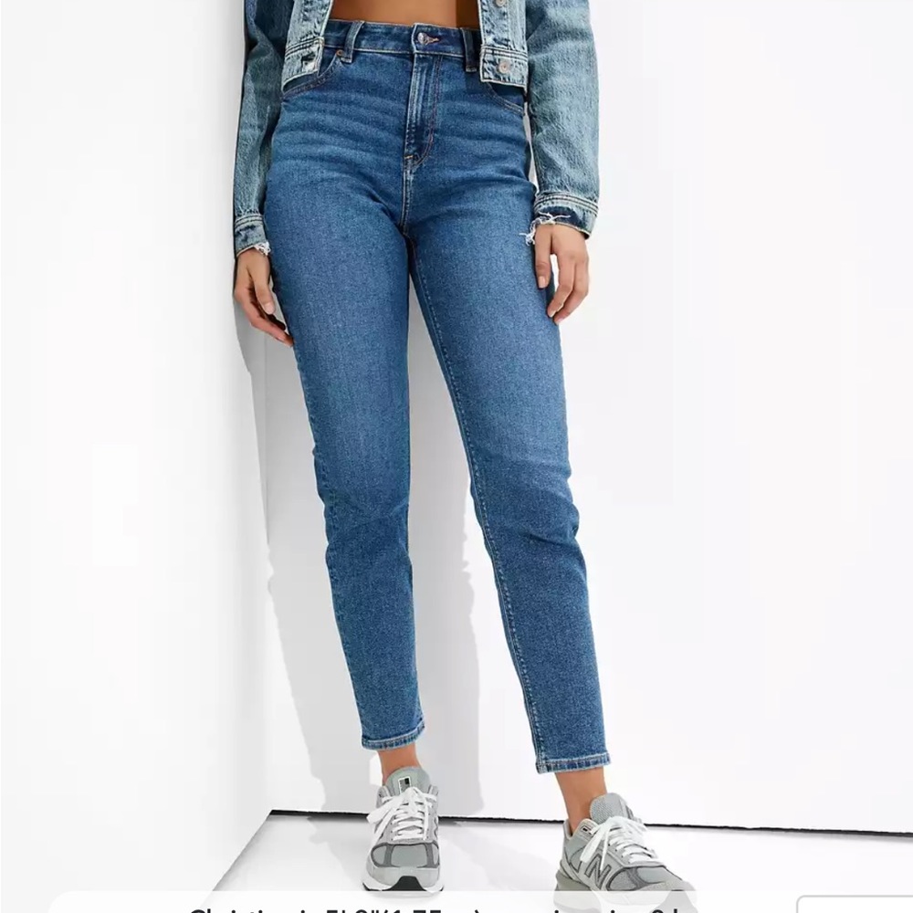 American eagle mom jeans